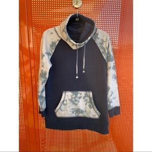 Burton women’s sweatshirt